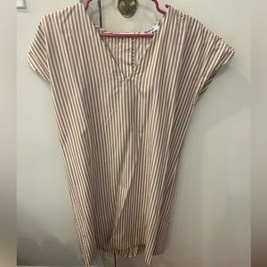 Madewell dress with button details down the back. Worn twice!